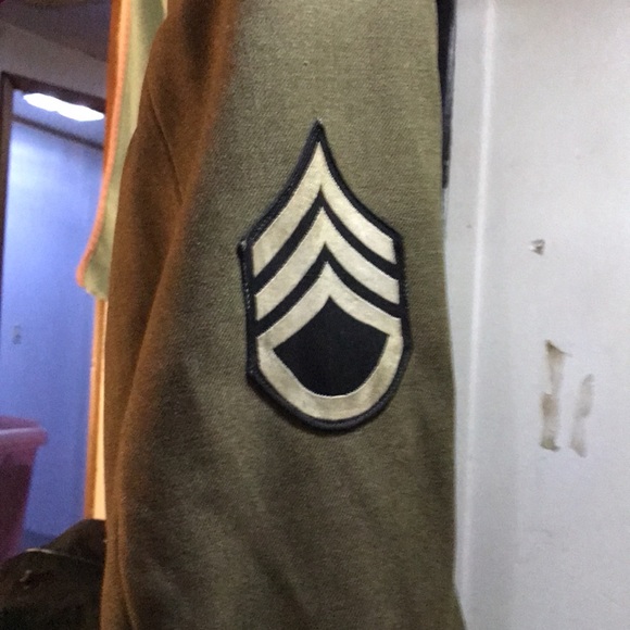 military jacket - Picture 3 of 4